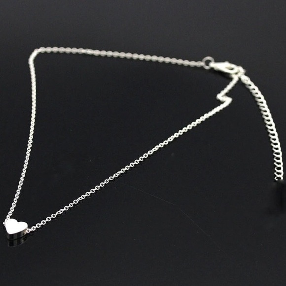 3/$30 Dainty Heart Choker Necklace Boho Silver - Picture 2 of 4